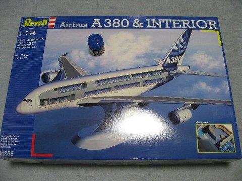 模型飛行機 タイ航空 A380 LED 光る インテリア置物 コレクション 収集 模型飛行機 タイ航空 A380 LED 光る インテリア置物